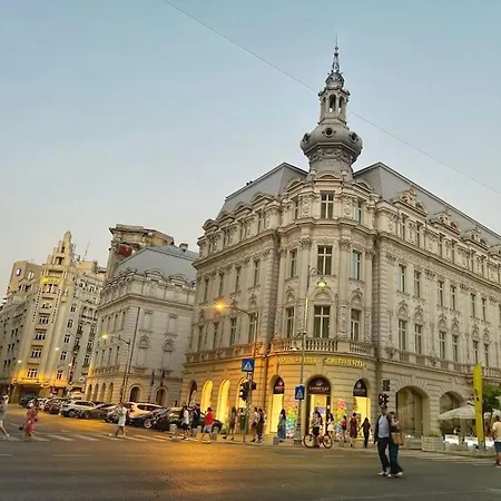 Kiwi Apart-hotel 1br Wi-fi Free - Close To Old Town - Cozy Location - Shorter Or Longer - R&m Boutique Bucarest