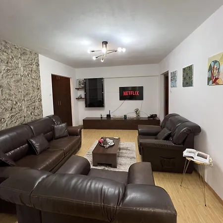Kiwi Apart-hotel 1br Wi-fi Free - Close To Old Town - Cozy Location - Shorter Or Longer - R&m Boutique Apartamento *