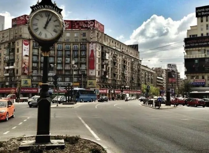 Kiwi Apart-hotel 1br Wi-fi Free - Close To Old Town - Cozy Location - Shorter Or Longer - R&m Boutique 아파트 *