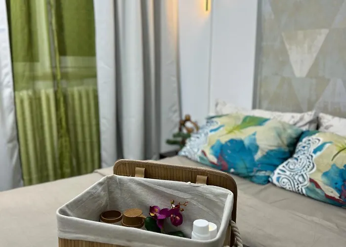 Kiwi Apart-hotel 1br Wi-fi Free - Close To Old Town - Cozy Location - Shorter Or Longer - R&m Boutique * Bucarest
