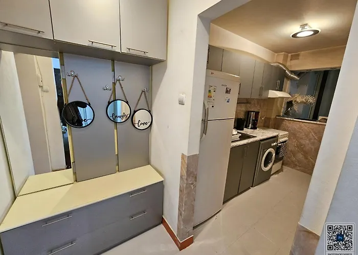 Kiwi Apart-hotel 1br Wi-fi Free - Close To Old Town - Cozy Location - Shorter Or Longer - R&m Boutique * Bukarest