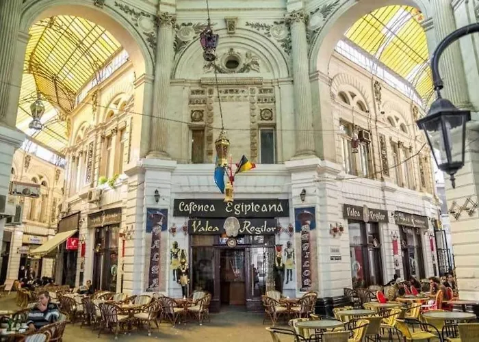 Kiwi Apart-hotel 1br Wi-fi Free - Close To Old Town - Cozy Location - Shorter Or Longer - R&m Boutique *